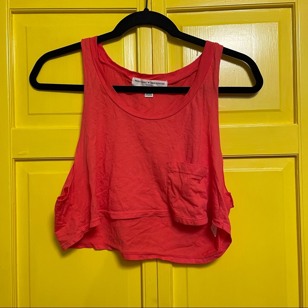 cropped tank top